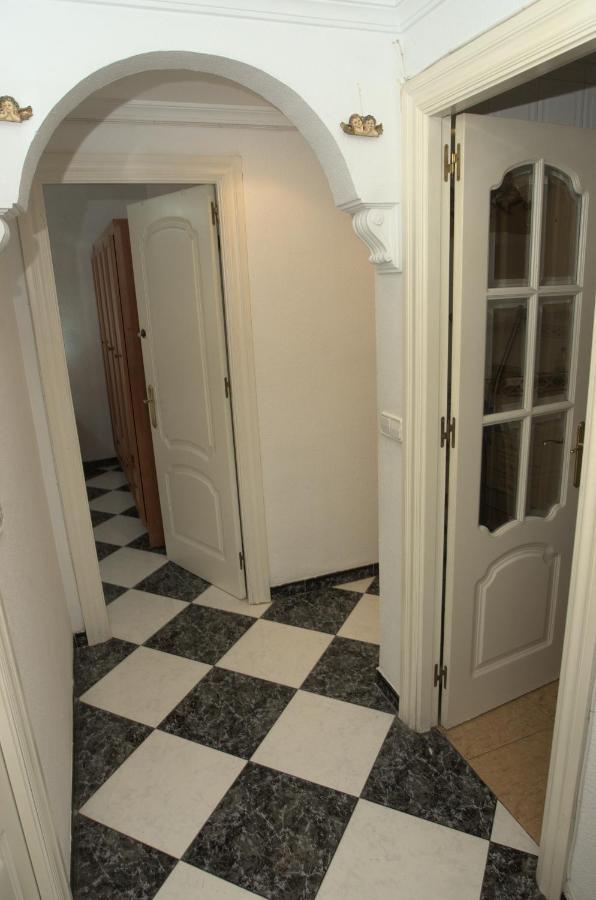 Habitacion En El Corazon Del Centro De Малага Экстерьер фото
