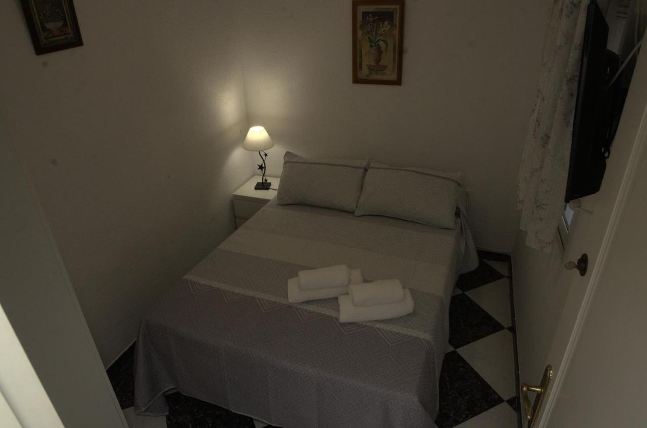 Habitacion En El Corazon Del Centro De Малага Экстерьер фото