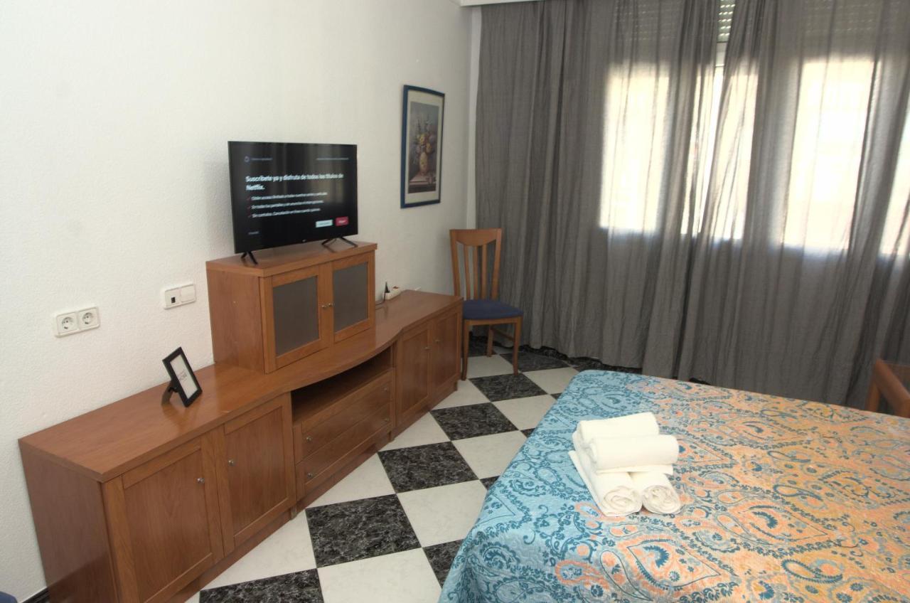 Habitacion En El Corazon Del Centro De Малага Экстерьер фото