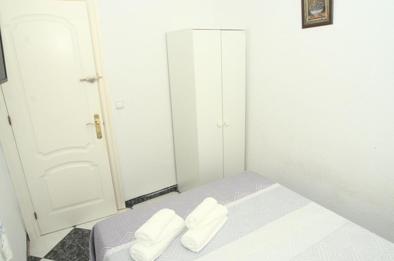 Habitacion En El Corazon Del Centro De Малага Экстерьер фото